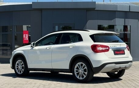 Mercedes-Benz GLA, 2017 год, 1 895 000 рублей, 6 фотография