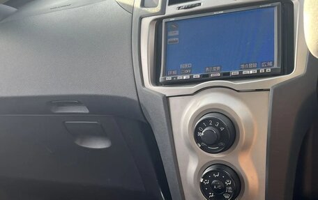 Toyota Vitz, 2010 год, 650 000 рублей, 2 фотография