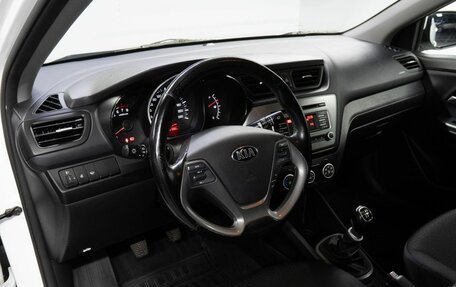 KIA Rio III рестайлинг, 2017 год, 859 000 рублей, 10 фотография