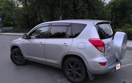 Toyota RAV4, 2007 год, 1 090 000 рублей, 10 фотография