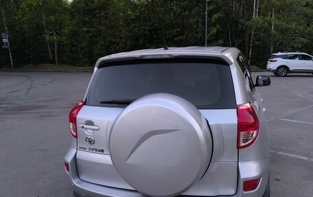 Toyota RAV4, 2007 год, 1 090 000 рублей, 8 фотография