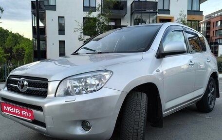 Toyota RAV4, 2007 год, 1 090 000 рублей, 5 фотография