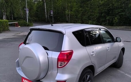 Toyota RAV4, 2007 год, 1 090 000 рублей, 14 фотография