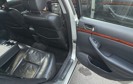 Toyota Avensis III рестайлинг, 2004 год, 550 000 рублей, 13 фотография