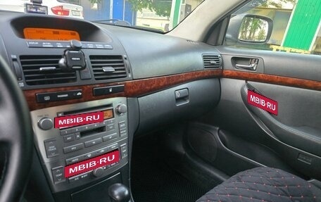 Toyota Avensis III рестайлинг, 2004 год, 550 000 рублей, 7 фотография