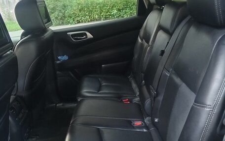 Nissan Pathfinder, 2015 год, 1 600 000 рублей, 9 фотография