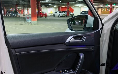 Volkswagen Taos, 2021 год, 2 830 000 рублей, 14 фотография