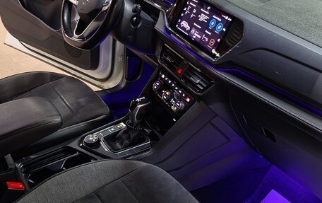 Volkswagen Taos, 2021 год, 2 830 000 рублей, 25 фотография