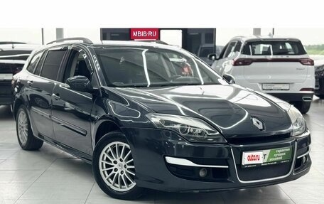 Renault Laguna III рестайлинг, 2011 год, 699 000 рублей, 3 фотография