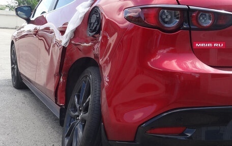 Mazda 3, 2019 год, 1 550 000 рублей, 10 фотография