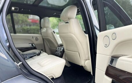 Land Rover Range Rover IV рестайлинг, 2013 год, 3 139 000 рублей, 9 фотография