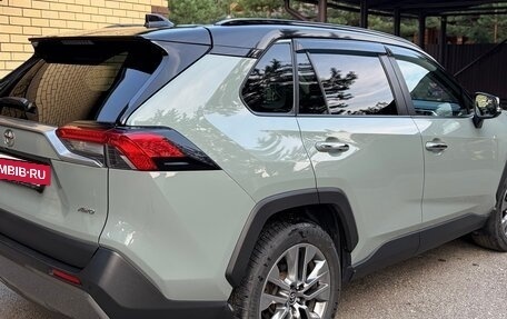 Toyota RAV4, 2020 год, 4 000 000 рублей, 5 фотография