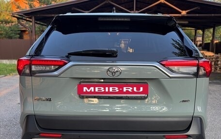 Toyota RAV4, 2020 год, 4 000 000 рублей, 13 фотография