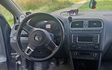 Volkswagen Polo VI (EU Market), 2013 год, 430 000 рублей, 11 фотография