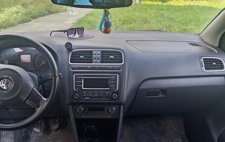 Volkswagen Polo VI (EU Market), 2013 год, 430 000 рублей, 10 фотография