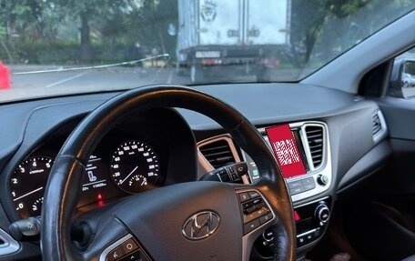 Hyundai Solaris II рестайлинг, 2019 год, 1 400 000 рублей, 16 фотография