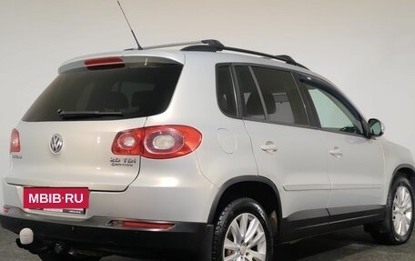 Volkswagen Tiguan I, 2010 год, 770 000 рублей, 5 фотография
