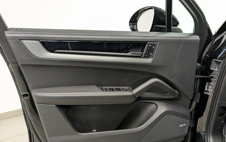 Porsche Cayenne III, 2023 год, 11 500 000 рублей, 19 фотография