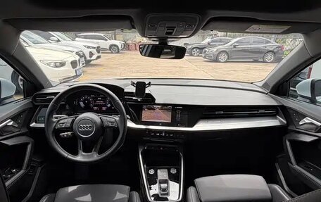 Audi A3, 2023 год, 2 200 000 рублей, 8 фотография