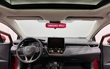 Toyota Corolla, 2022 год, 1 260 000 рублей, 8 фотография
