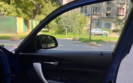 BMW 1 серия, 2019 год, 1 660 000 рублей, 19 фотография