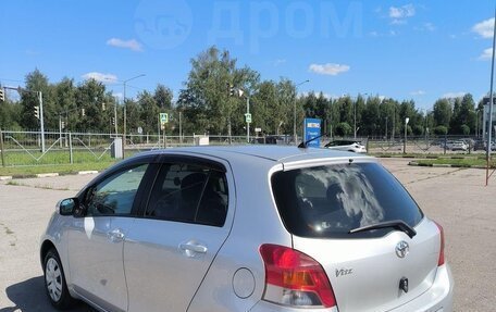 Toyota Vitz, 2009 год, 493 000 рублей, 4 фотография