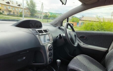 Toyota Vitz, 2009 год, 493 000 рублей, 18 фотография