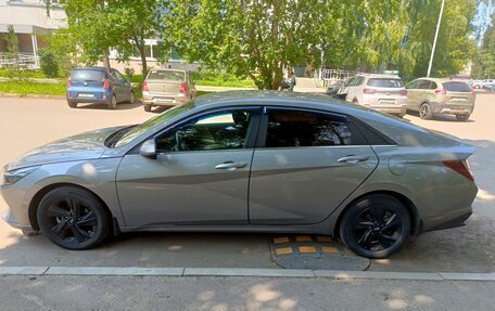 Hyundai Elantra, 2021 год, 1 700 000 рублей, 2 фотография