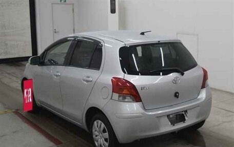 Toyota Vitz, 2009 год, 493 000 рублей, 24 фотография