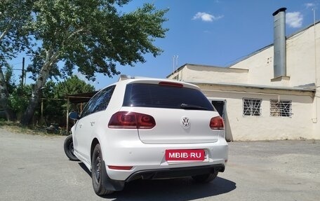 Volkswagen Golf VI, 2011 год, 750 000 рублей, 3 фотография