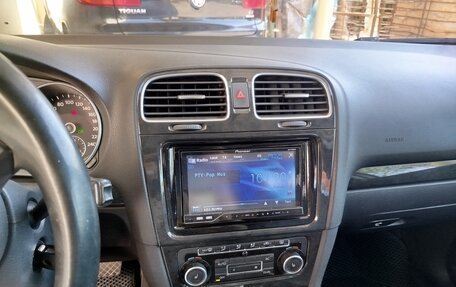 Volkswagen Golf VI, 2011 год, 750 000 рублей, 15 фотография