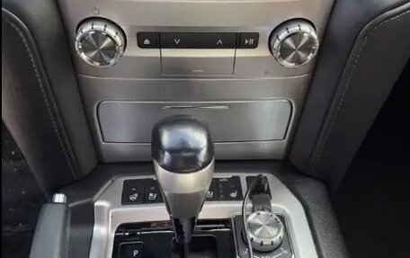 Toyota Land Cruiser 200, 2017 год, 5 000 000 рублей, 8 фотография