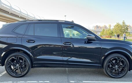 Volkswagen Tiguan, 2025 год, 4 500 000 рублей, 3 фотография