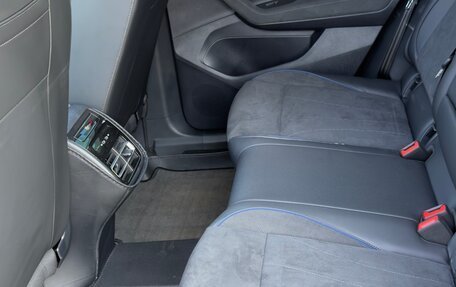 Volkswagen Tiguan, 2025 год, 4 500 000 рублей, 10 фотография