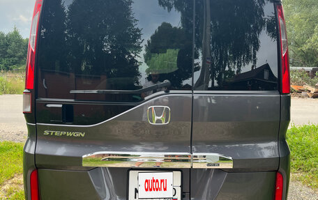 Honda Stepwgn IV, 2019 год, 1 810 000 рублей, 9 фотография