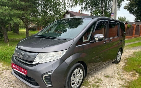 Honda Stepwgn IV, 2019 год, 1 810 000 рублей, 5 фотография