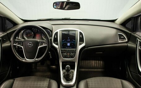 Opel Astra J, 2013 год, 790 000 рублей, 19 фотография