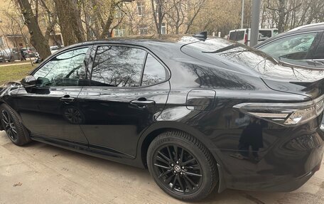 Toyota Camry, 2021 год, 3 700 000 рублей, 3 фотография