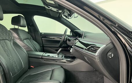 BMW 7 серия, 2022 год, 7 498 000 рублей, 12 фотография