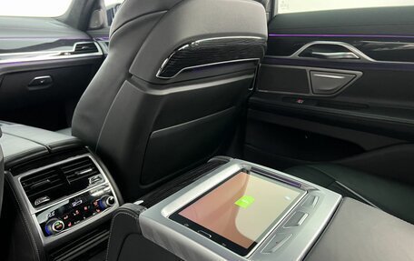 BMW 7 серия, 2022 год, 7 498 000 рублей, 16 фотография
