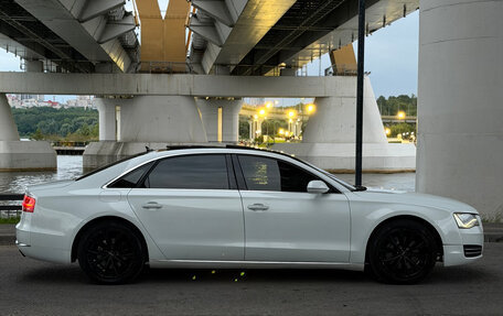 Audi A8, 2012 год, 1 590 000 рублей, 7 фотография