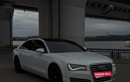 Audi A8, 2012 год, 1 590 000 рублей, 3 фотография