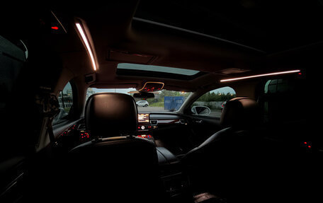 Audi A8, 2012 год, 1 590 000 рублей, 15 фотография