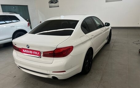 BMW 5 серия, 2019 год, 2 600 000 рублей, 5 фотография