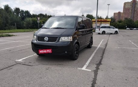 Volkswagen Multivan T5, 2009 год, 1 900 000 рублей, 1 фотография