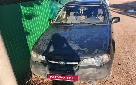 Daewoo Nexia I рестайлинг, 2010 год, 100 000 рублей, 1 фотография