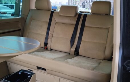 Volkswagen Multivan T5, 2009 год, 1 900 000 рублей, 23 фотография