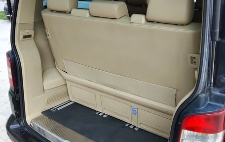 Volkswagen Multivan T5, 2009 год, 1 900 000 рублей, 25 фотография