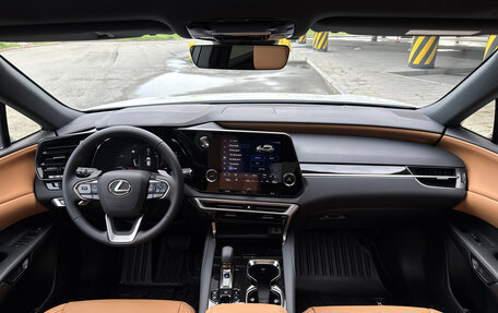 Lexus RX IV рестайлинг, 2025 год, 7 850 000 рублей, 2 фотография