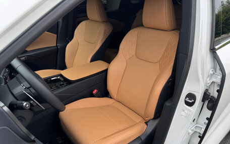 Lexus RX IV рестайлинг, 2025 год, 7 850 000 рублей, 15 фотография